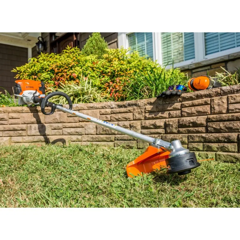 Stihl FS131 R Petrol Brushcutter - Image 2